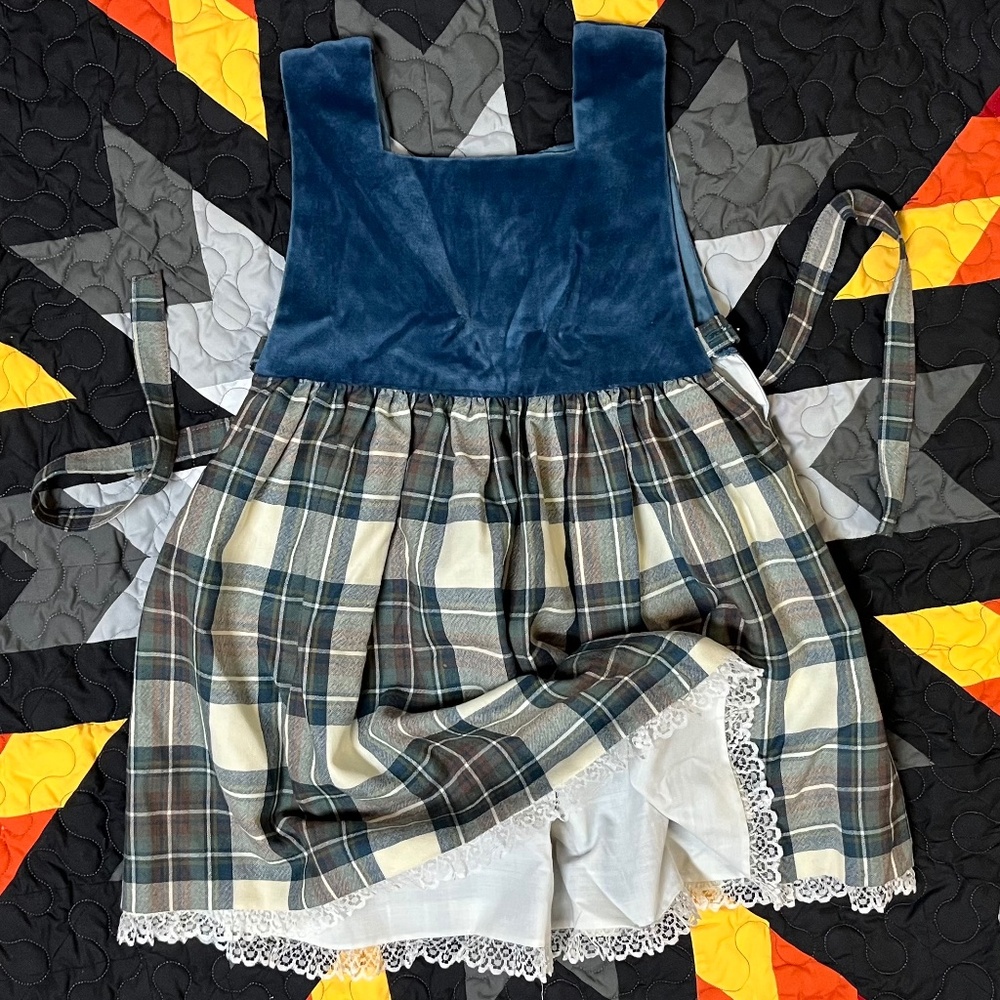 Vintage James Pringles Scottish wear